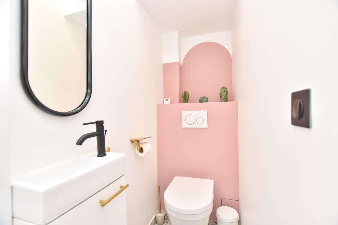 Appartement CMG - Tour Eiffel Mademoiselle à Paris Extérieur photo