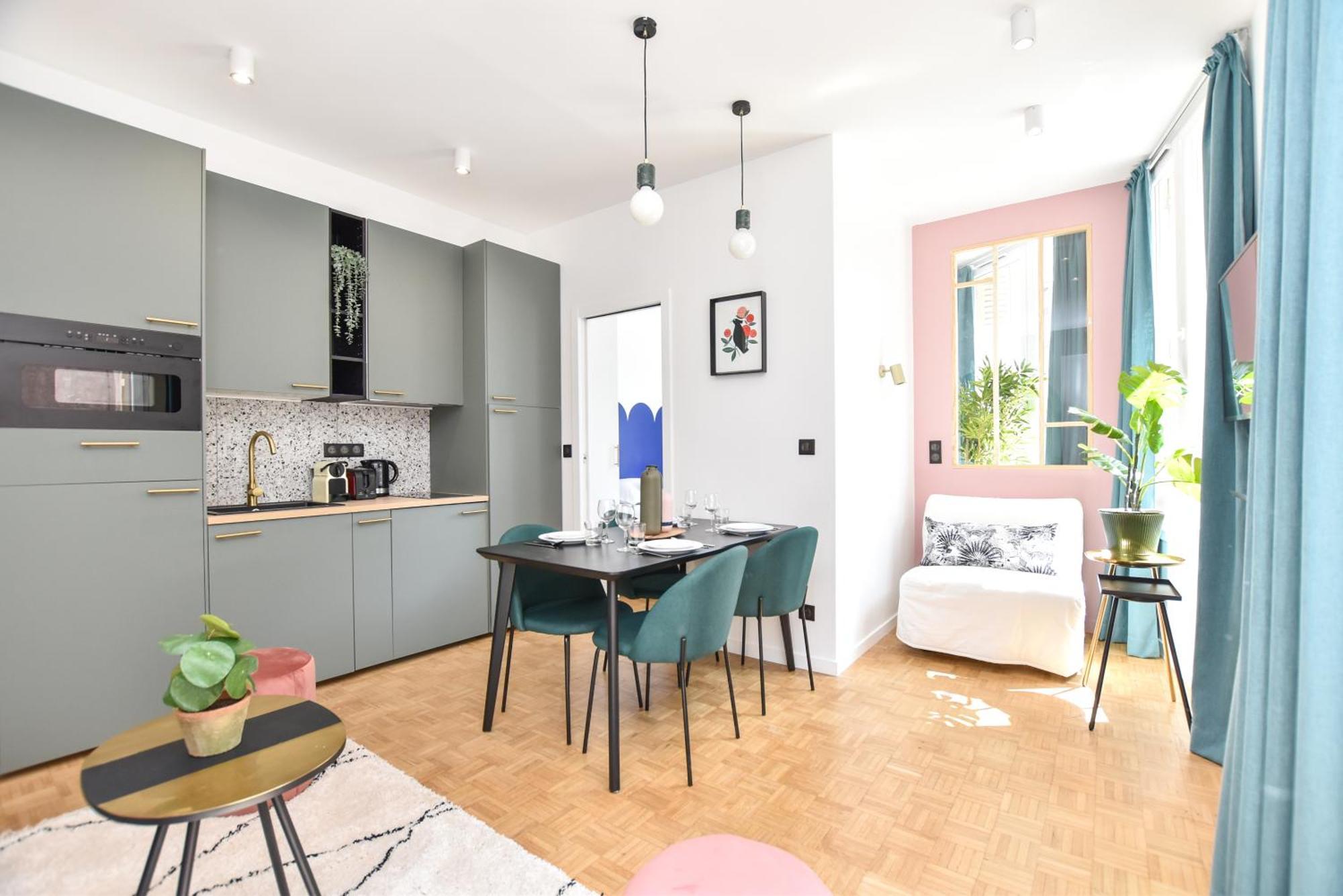Appartement CMG - Tour Eiffel Mademoiselle à Paris Extérieur photo